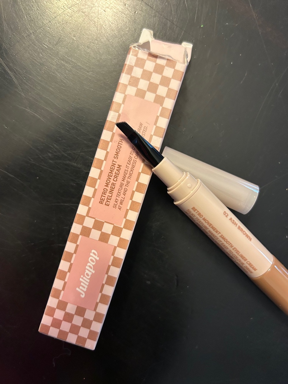 Juliapop Ash Brown Brow Pen - Dual-Tone Cream Formula